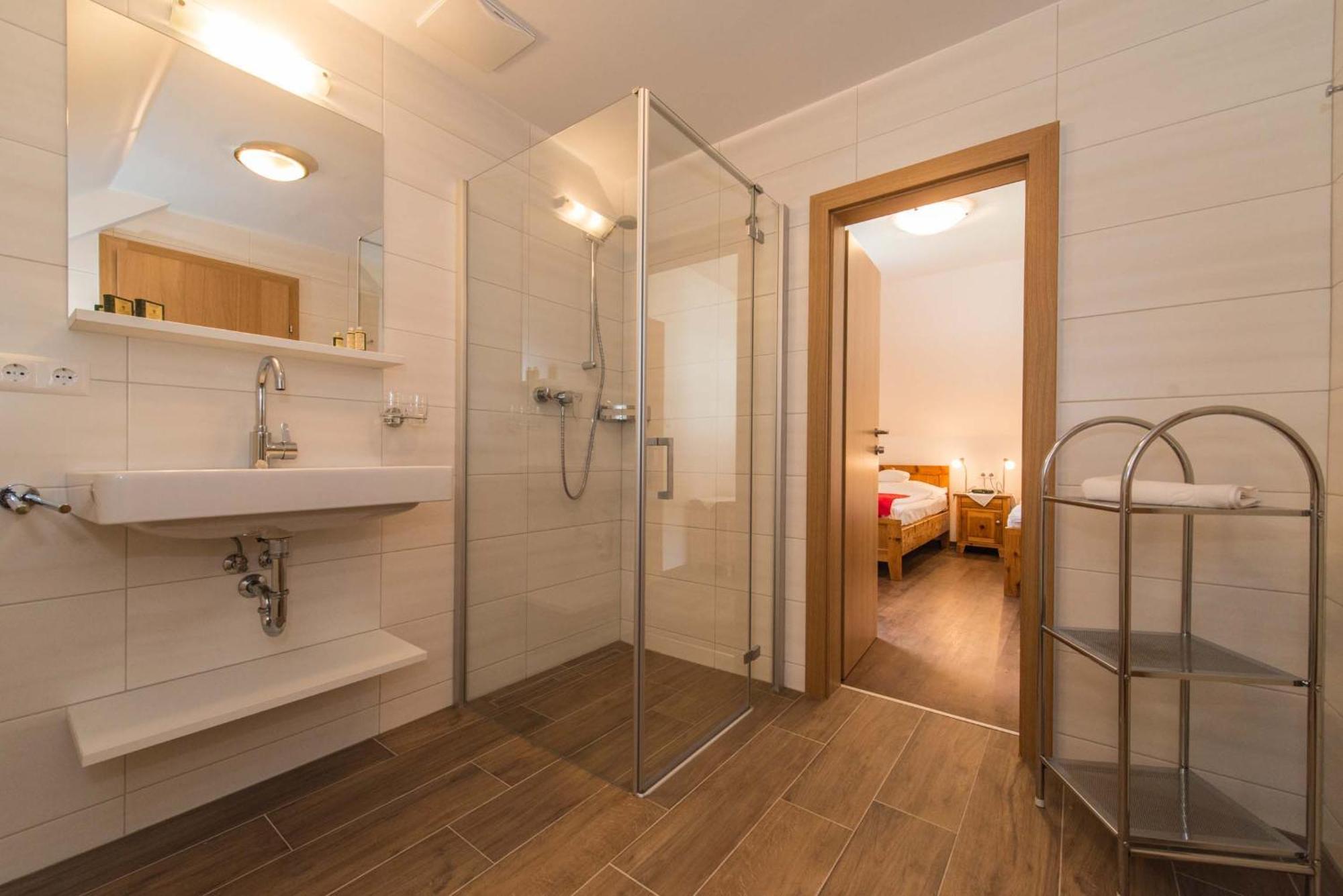 Haus Waldklause Hotel Techendorf Eksteriør billede